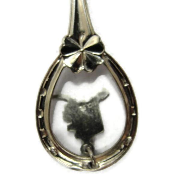 Vintage Alaska Spoon Sterling 925 Souvenir Collector Charm Top Clover Hearts Bow - Picture 9 of 11